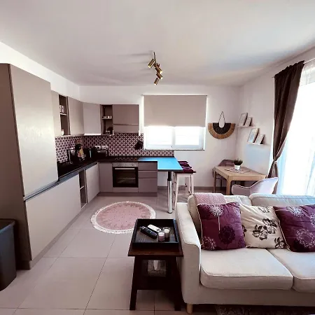 La88 Travel Penthouse Apartment