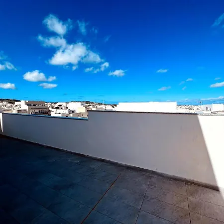 La88 Travel Penthouse Apartment Mosta