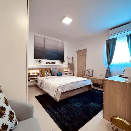 La88 Travel Penthouse Apartment *